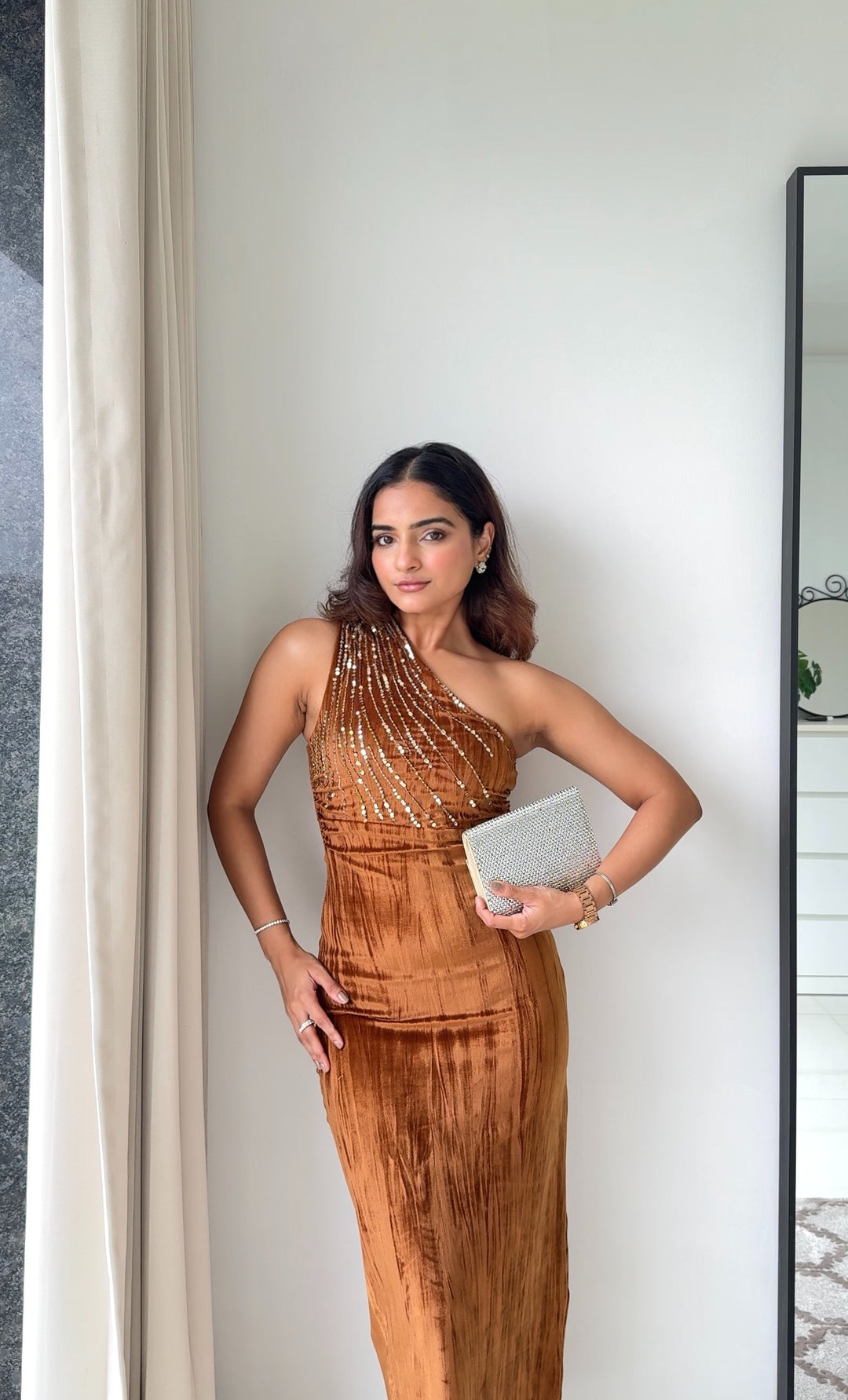 Lisa Velvet Dress