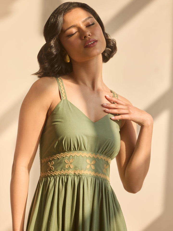 Sara Applique Maxi