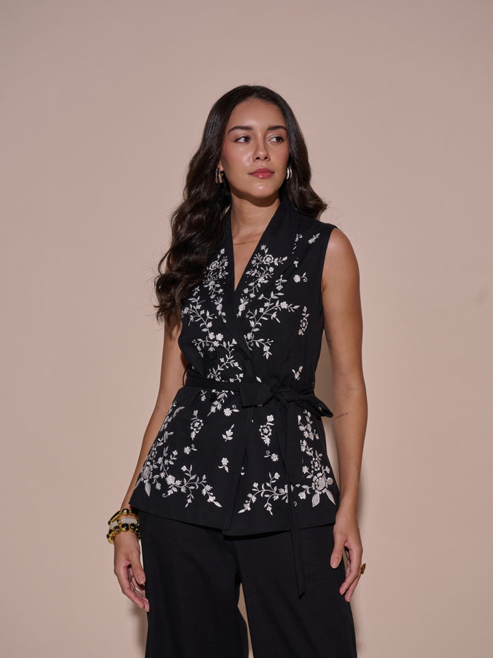 Elsa Embroidered Blazer