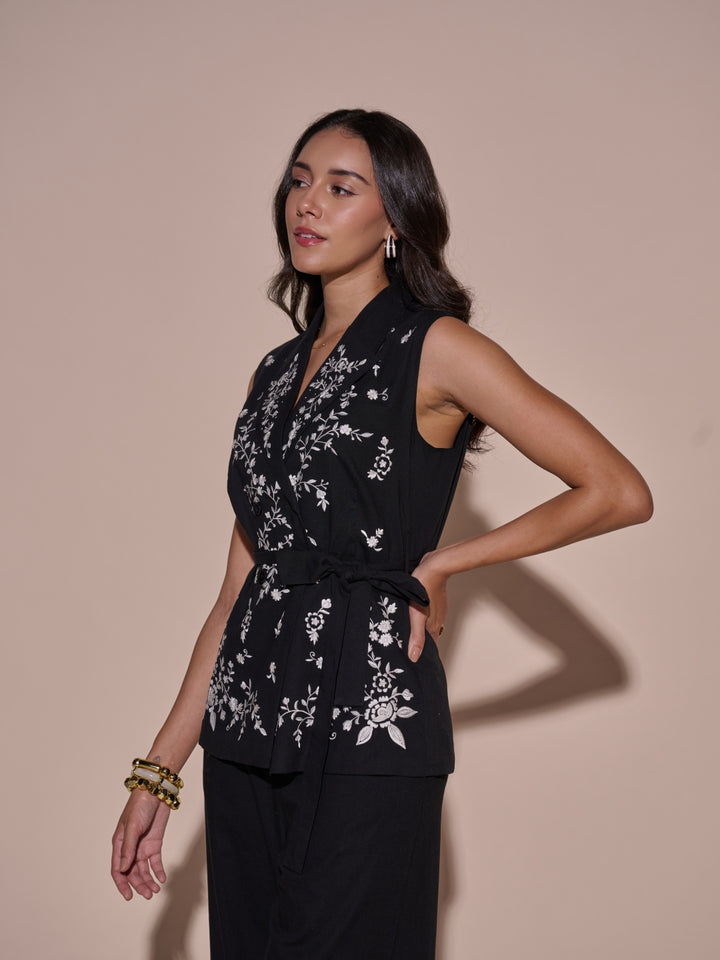 Elsa Embroidered Blazer