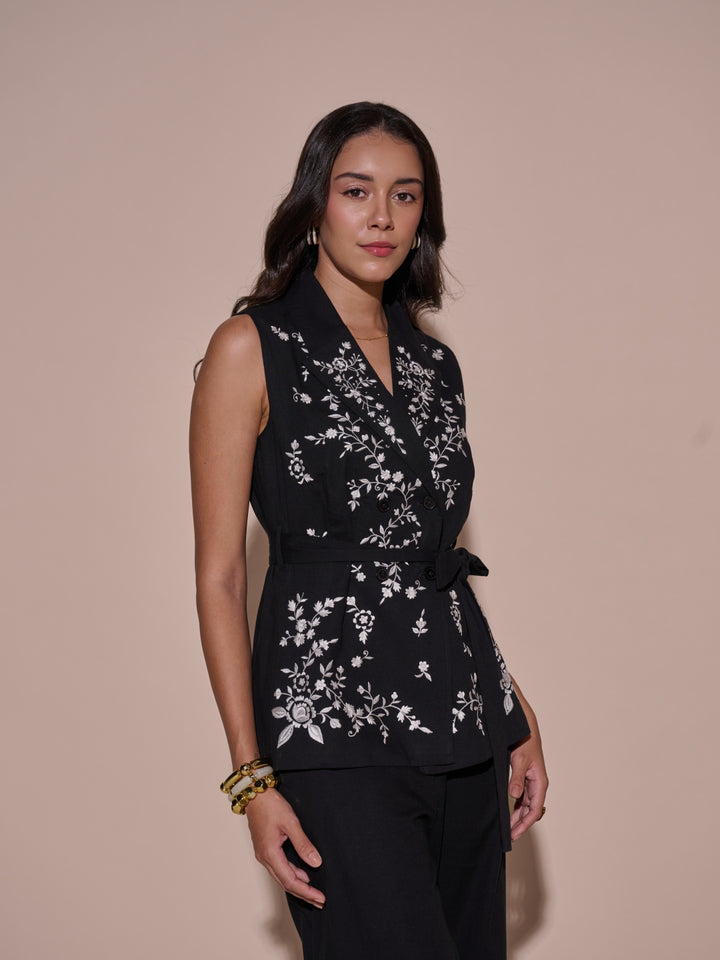 Elsa Embroidered Blazer