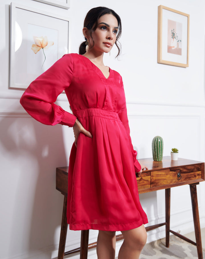 Olivia Knee-Length Dress