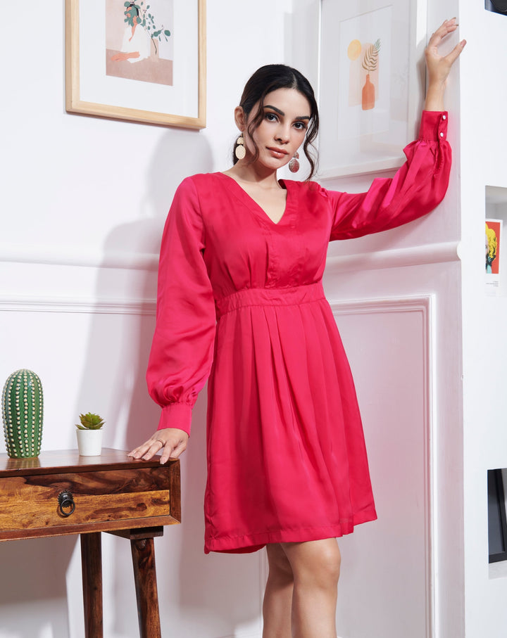Olivia Knee-Length Dress